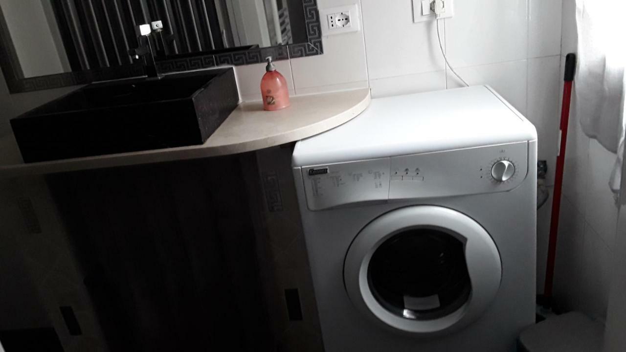 Apartament Archimede Pawia Zewnętrze zdjęcie